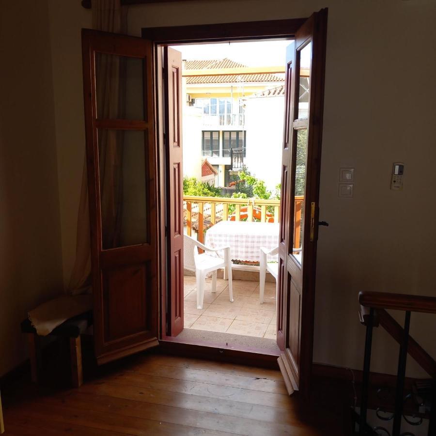 Agapis Apartment